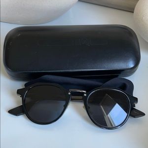 Alexander McQueen sunglasses